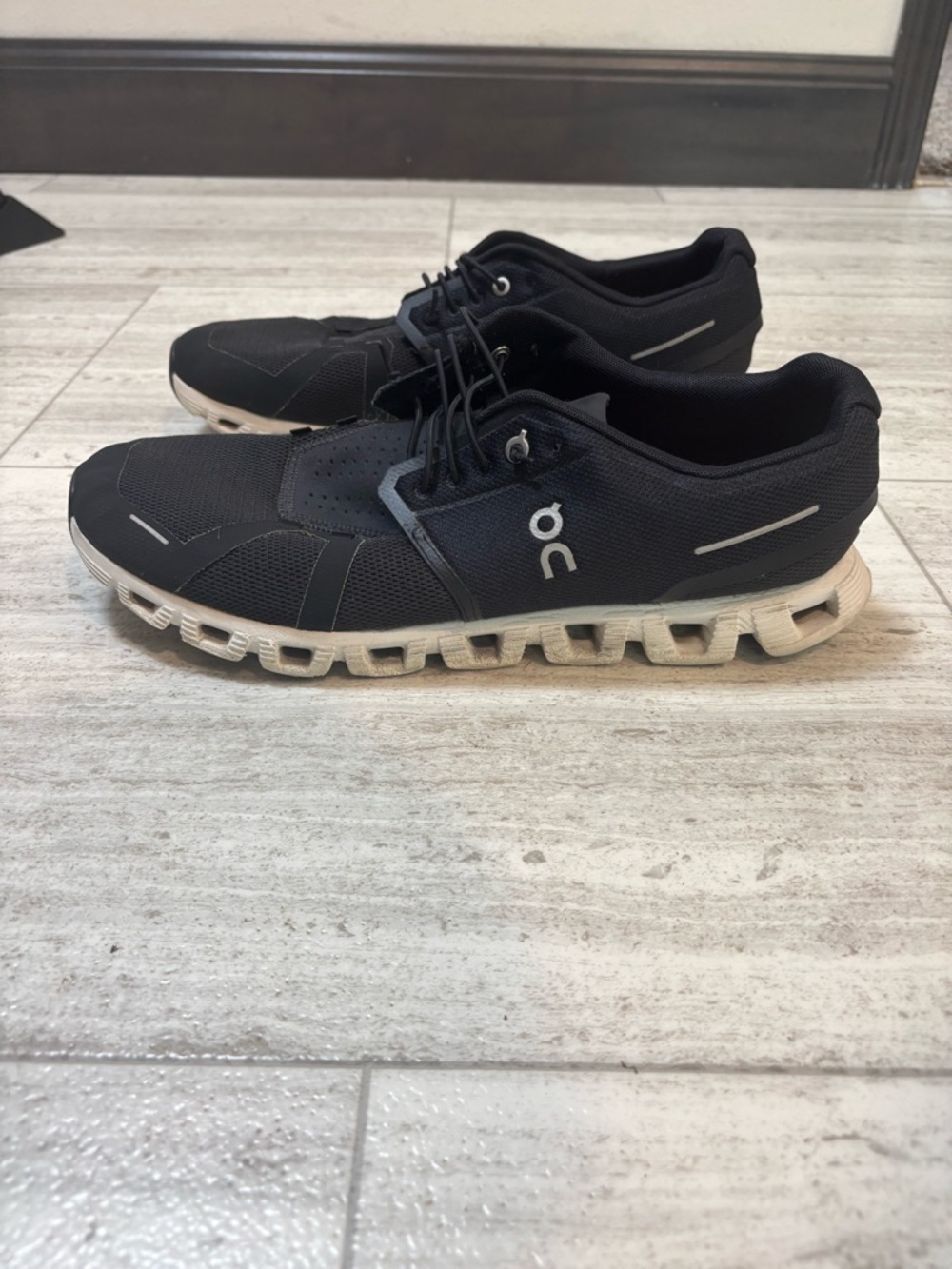 On Cloud Men’s Running Shoes - Black